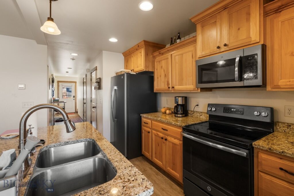 3355 Fen Way, Bozeman MT 59718