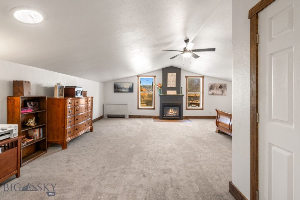 91 E Allison Avenue, Belgrade MT 59714