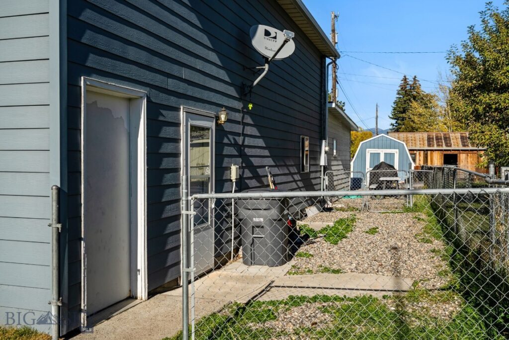 91 E Allison Avenue, Belgrade MT 59714