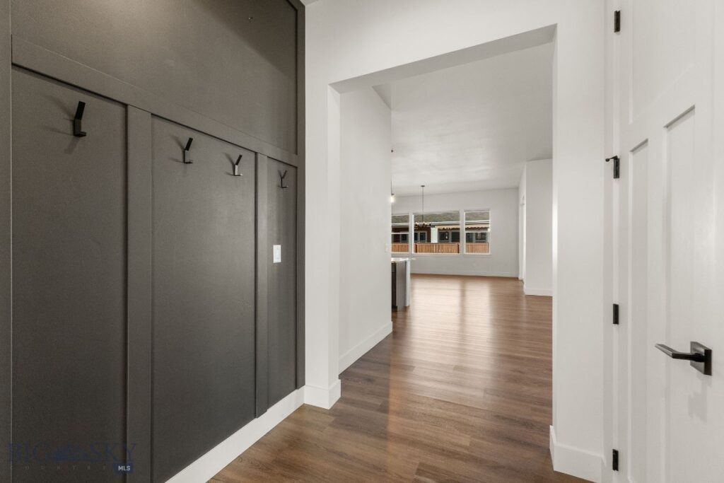 1609 Wyatt Earp, Belgrade MT 59714