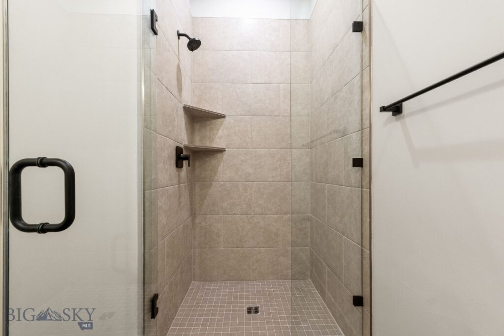 1609 Wyatt Earp, Belgrade MT 59714