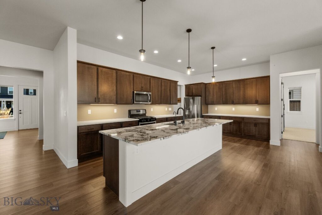 1609 Wyatt Earp, Belgrade MT 59714