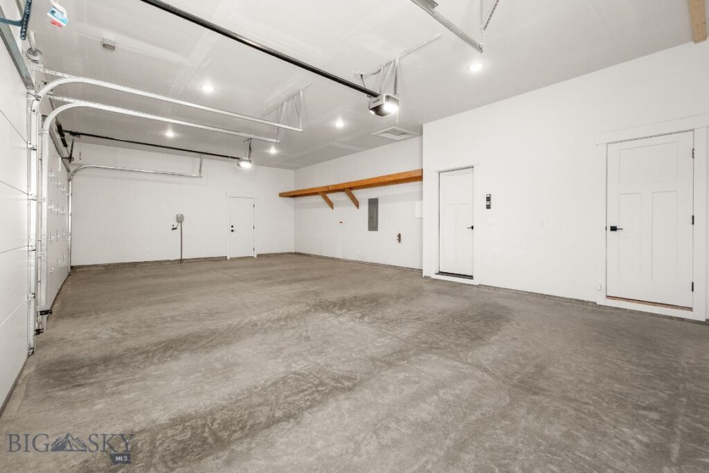 1609 Wyatt Earp, Belgrade MT 59714