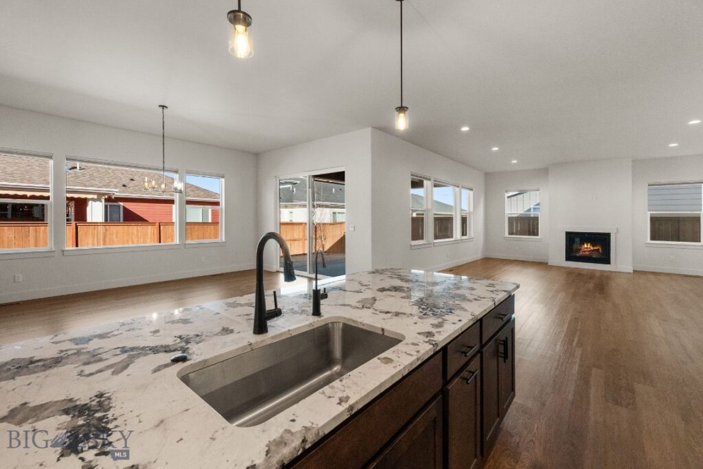 1609 Wyatt Earp, Belgrade MT 59714