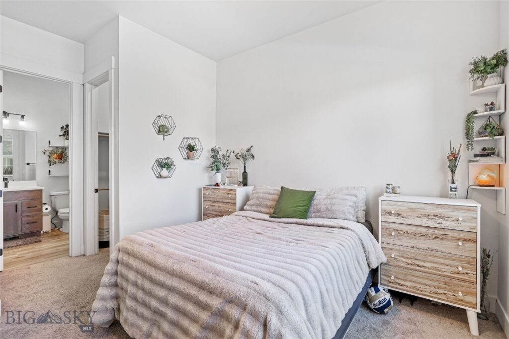 1711 Wyatt Earp Court, Belgrade MT 59714