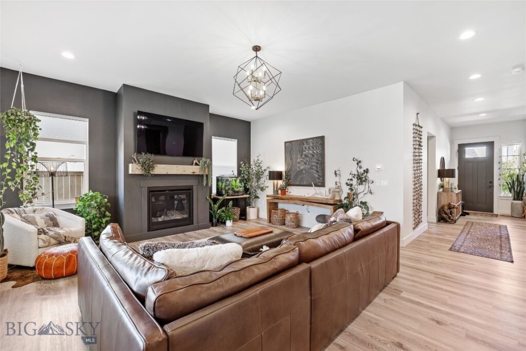 1711 Wyatt Earp Court, Belgrade MT 59714