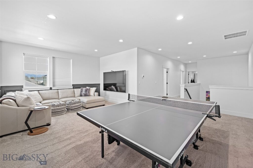 1711 Wyatt Earp Court, Belgrade MT 59714