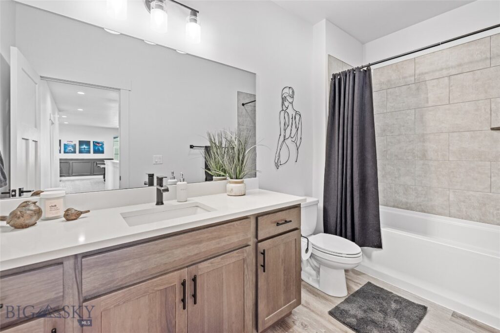 1711 Wyatt Earp Court, Belgrade MT 59714