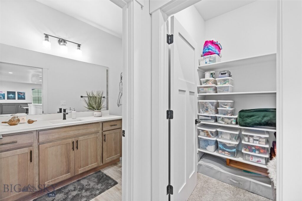 1711 Wyatt Earp Court, Belgrade MT 59714