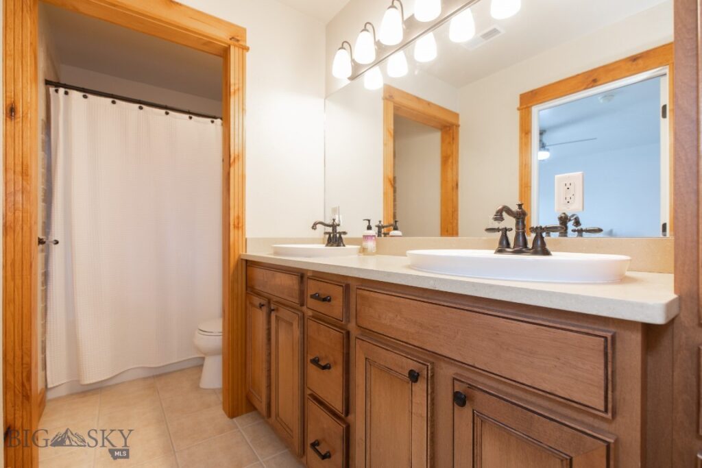 3988 Bosal Street, Bozeman MT 59718