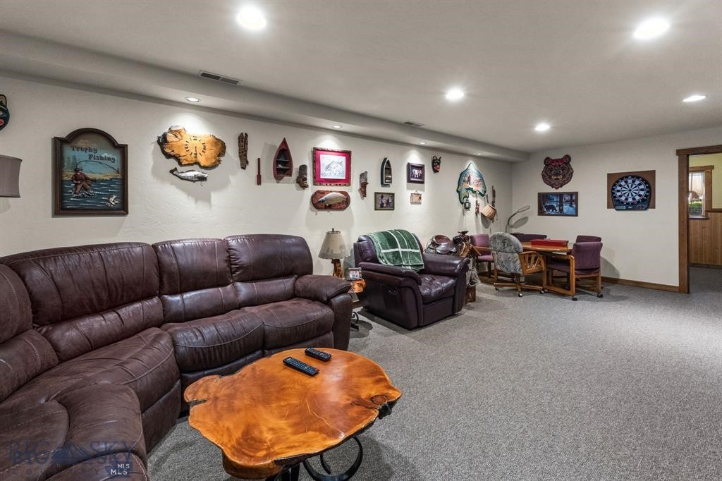 702 Nebula Street, Livingston MT 59047