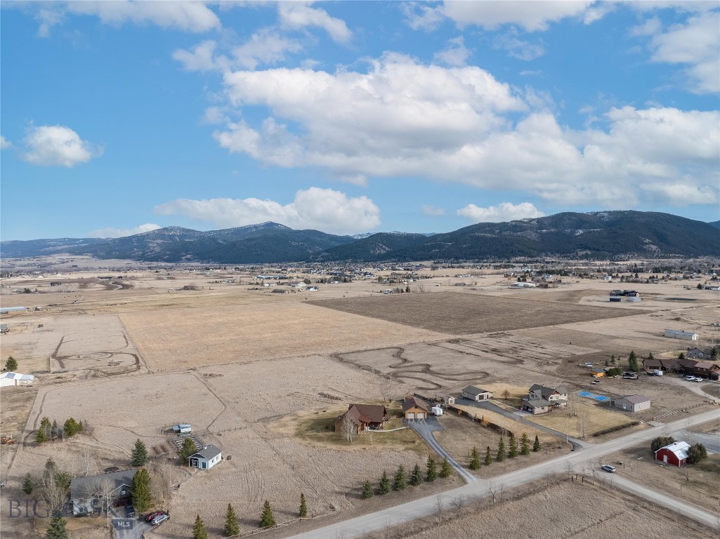 220 Cayuse Trail, Bozeman MT 59718