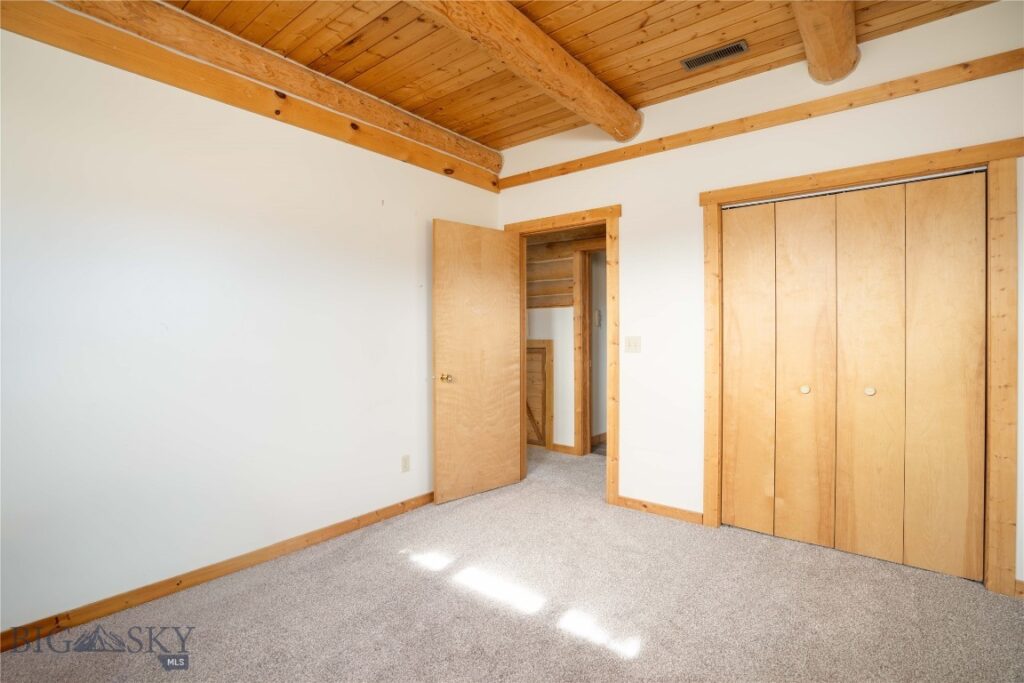 220 Cayuse Trail, Bozeman MT 59718