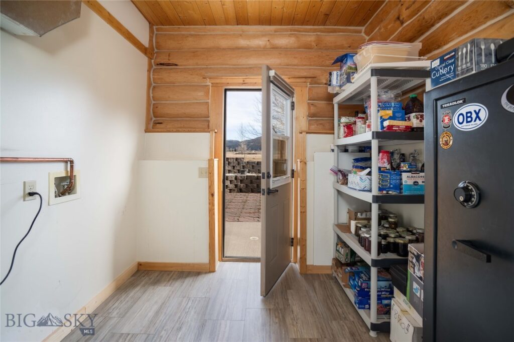 220 Cayuse Trail, Bozeman MT 59718