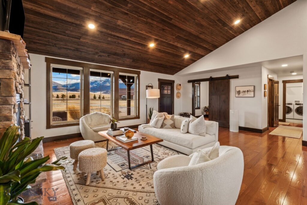 27 Obsidian Lane, Livingston MT 59047