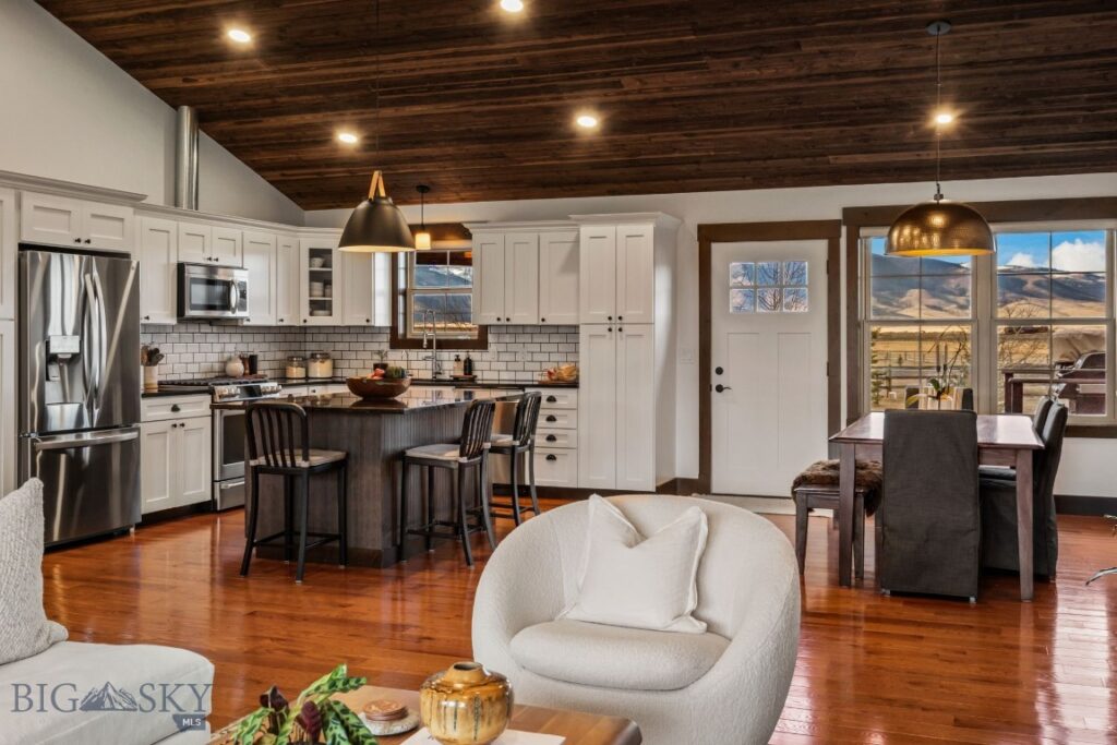 27 Obsidian Lane, Livingston MT 59047