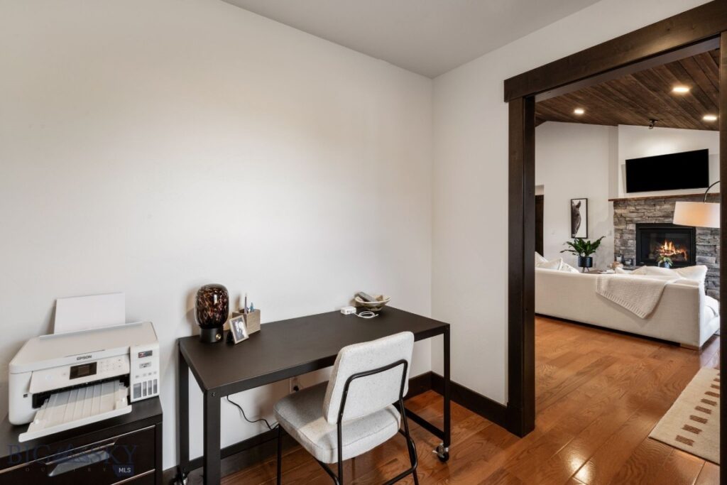 27 Obsidian Lane, Livingston MT 59047