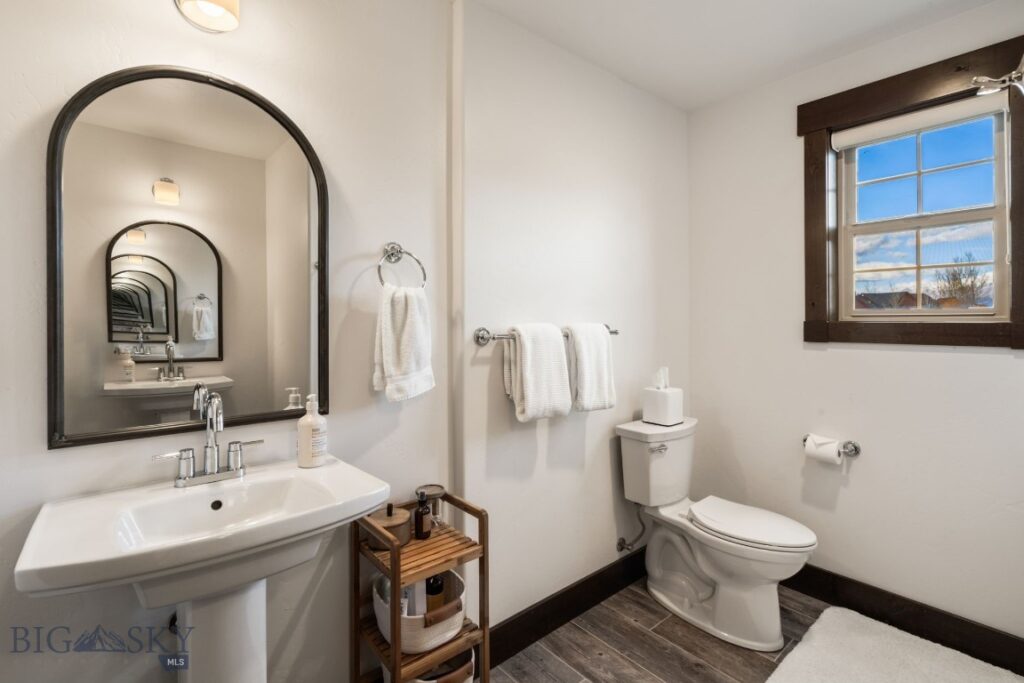 27 Obsidian Lane, Livingston MT 59047