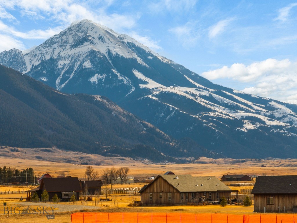 27 Obsidian Lane, Livingston MT 59047