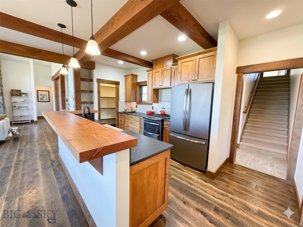 40 Ramrod Place, Bozeman MT 59718