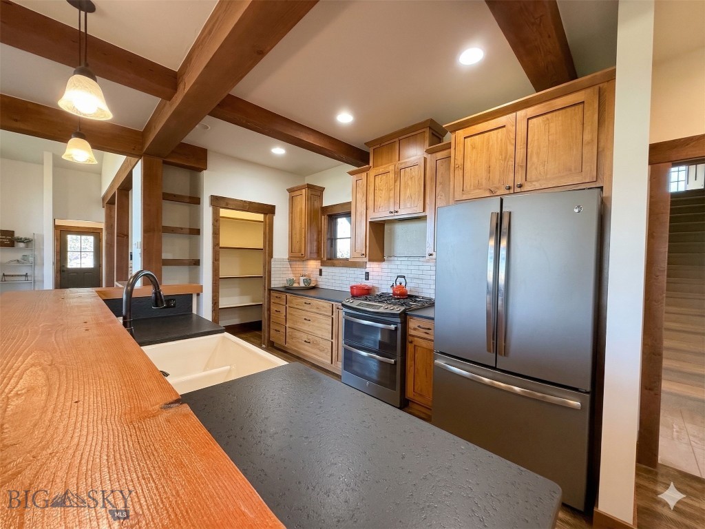 40 Ramrod Place, Bozeman MT 59718