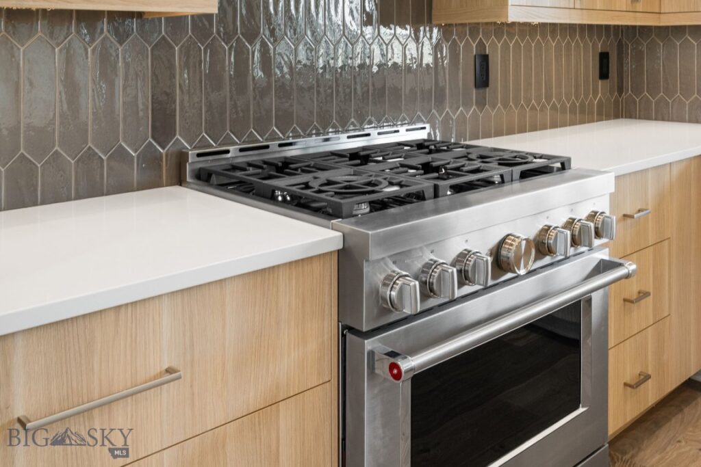 123 Creekbank Loop, Bozeman MT 59718