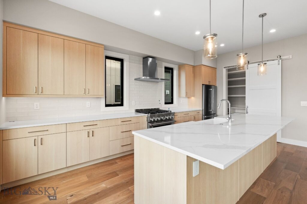 141 Creekbank Loop, Bozeman MT 59718