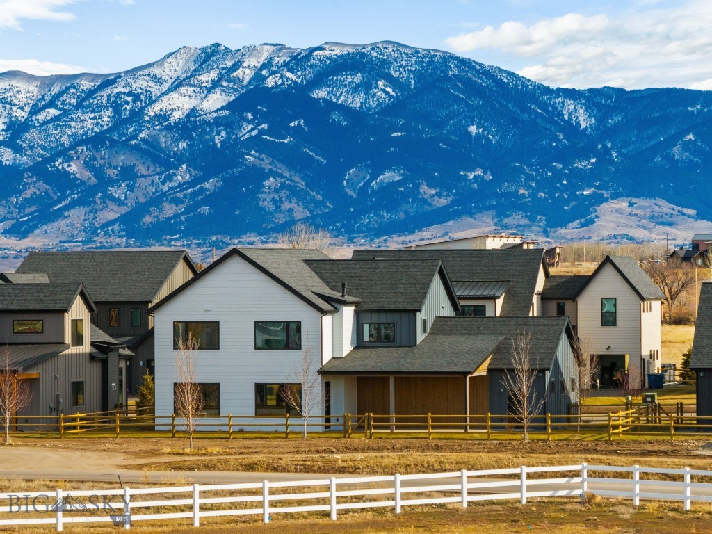 141 Creekbank Loop, Bozeman MT 59718