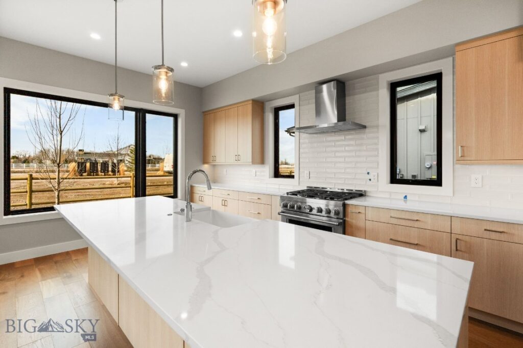 141 Creekbank Loop, Bozeman MT 59718