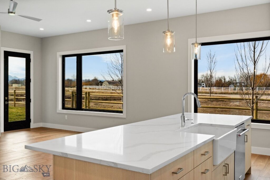 141 Creekbank Loop, Bozeman MT 59718