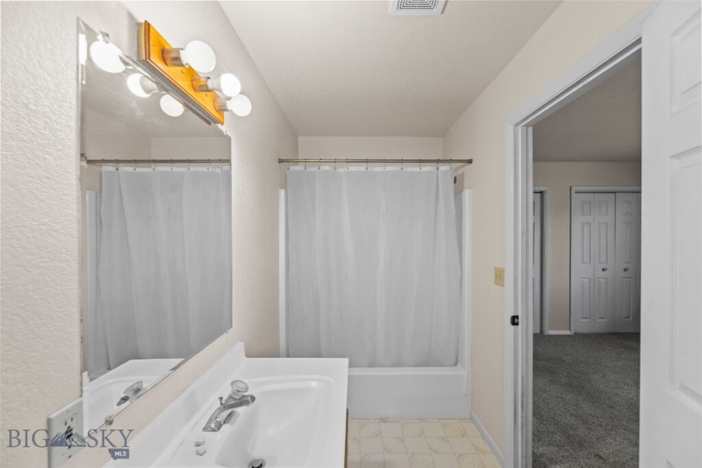 113 10th Street, Belgrade MT 59714