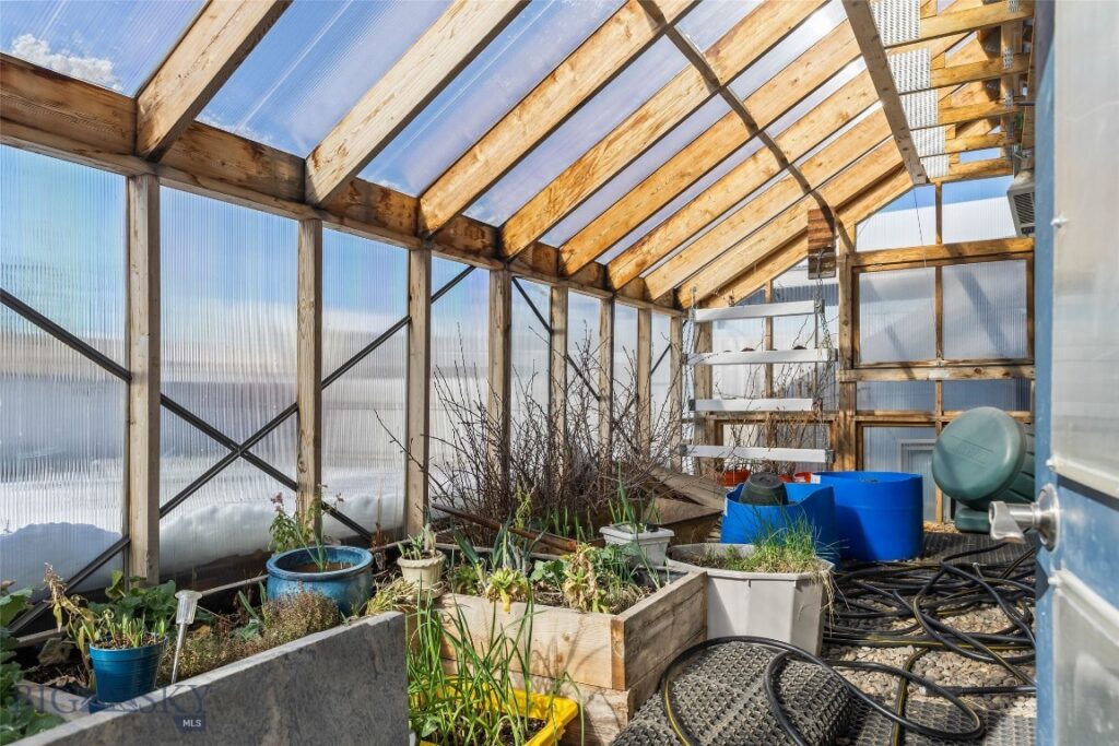 113 10th Street, Belgrade MT 59714