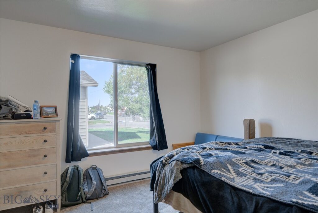 216 Show Place, Belgrade MT 59714