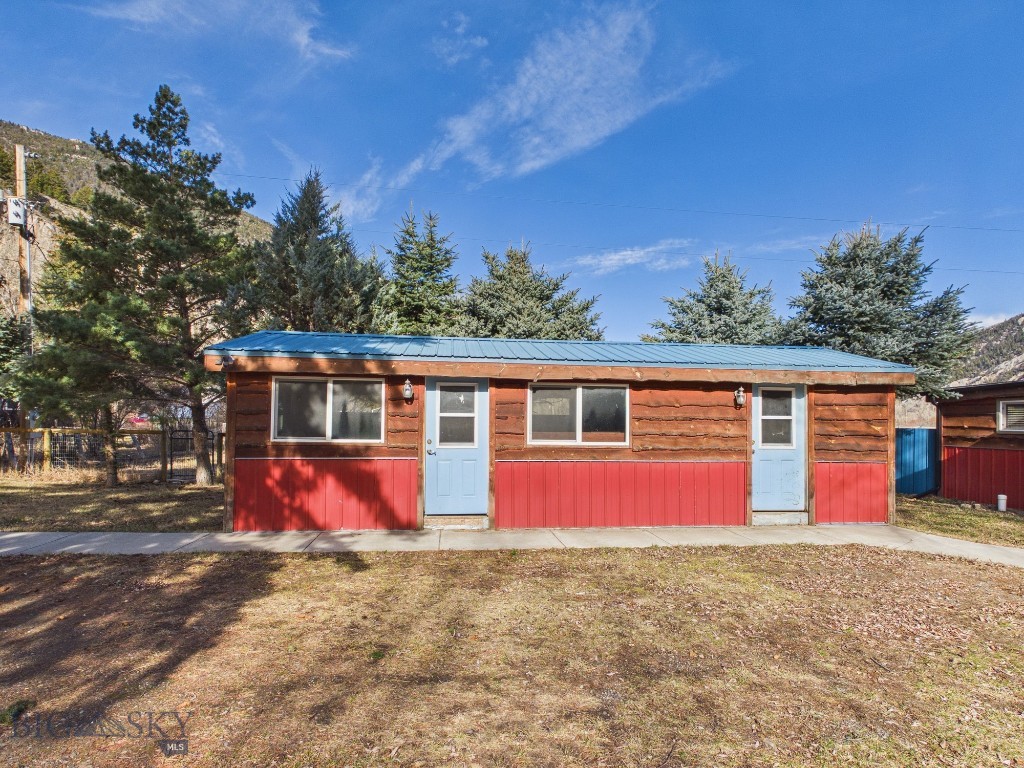 4964 US Highway 89 S, Livingston MT 59047
