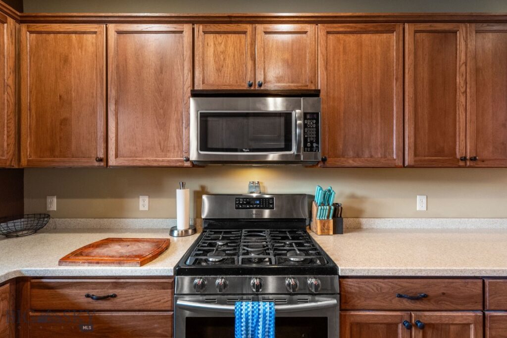 2272 Gallatin Green, Bozeman MT 59718