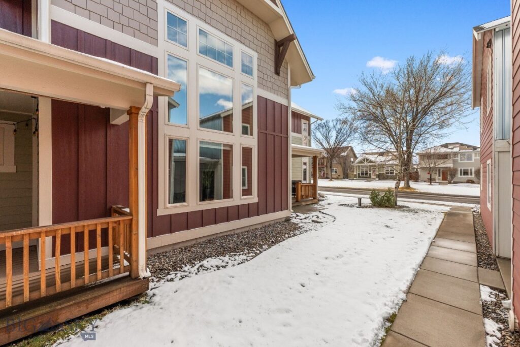 2272 Gallatin Green, Bozeman MT 59718