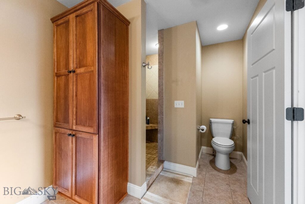 2272 Gallatin Green, Bozeman MT 59718