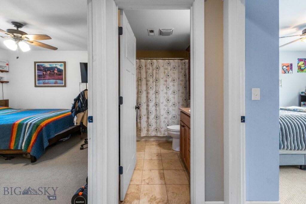 2272 Gallatin Green, Bozeman MT 59718