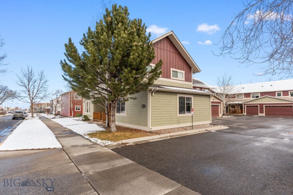 2272 Gallatin Green, Bozeman MT 59718