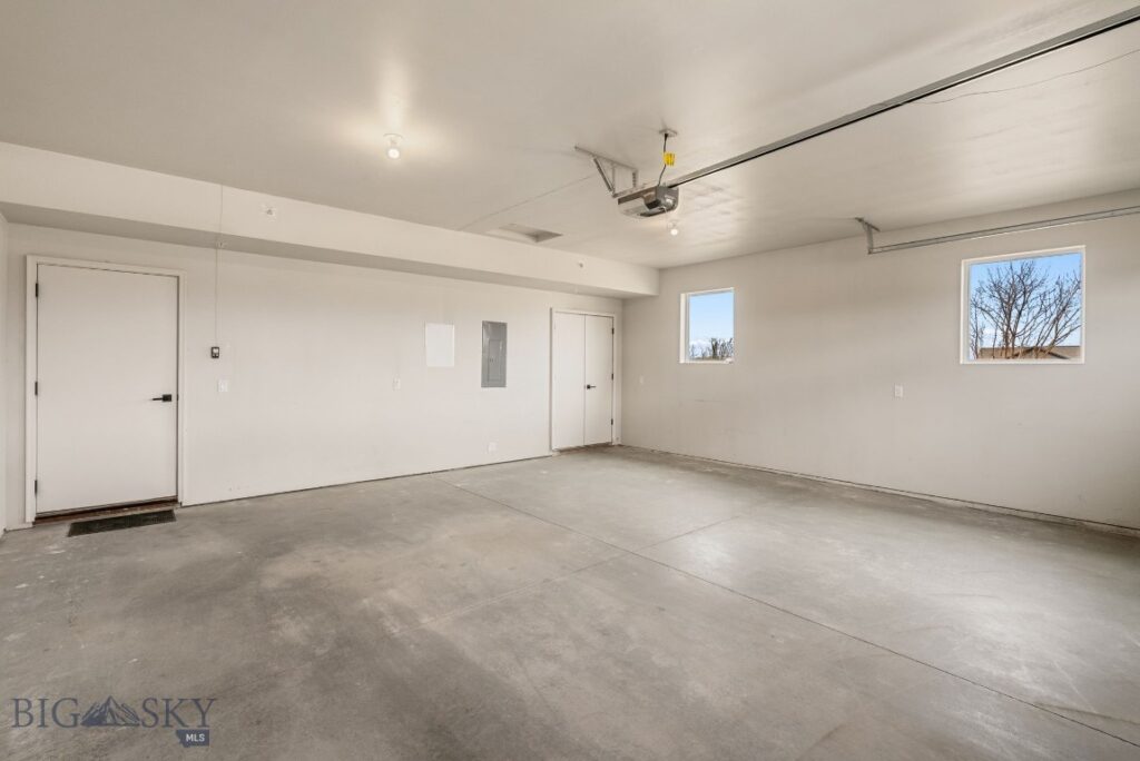 91 Croft Farms Road, Belgrade MT 59714