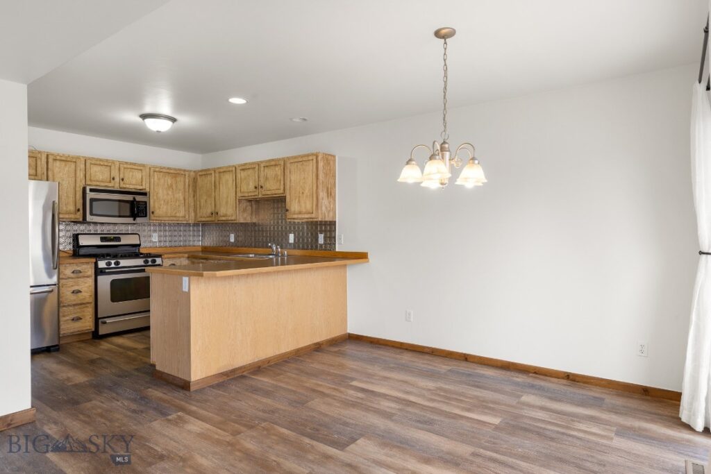 4076 Broadwater Street, Bozeman MT 59718