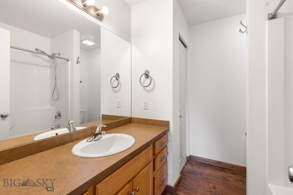 4076 Broadwater Street, Bozeman MT 59718