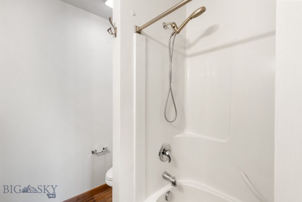 4076 Broadwater Street, Bozeman MT 59718