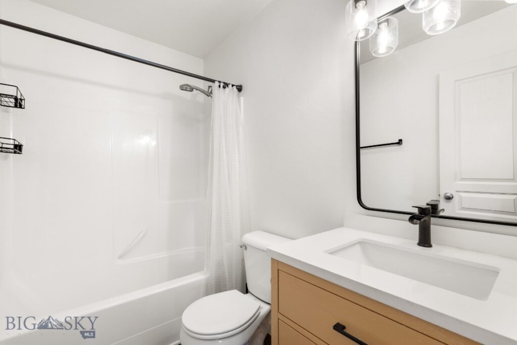 4076 Broadwater Street, Bozeman MT 59718