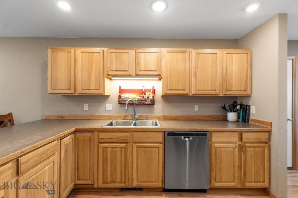 659 Green Tree, Belgrade MT 59714