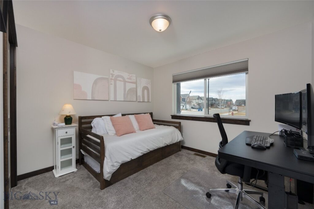 300 Crockett Way, Belgrade MT 59714