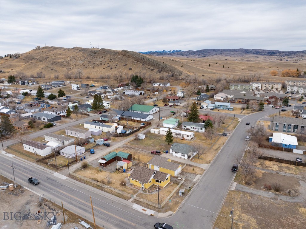 1215 E Gallatin Street, Livingston MT 59047