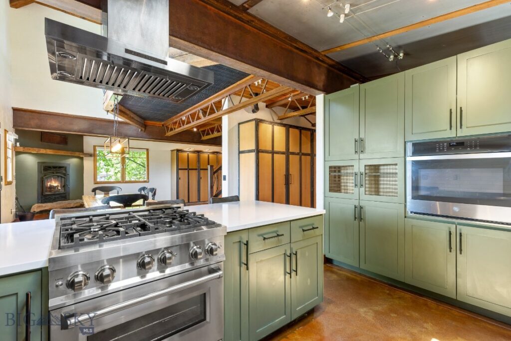 2449 Turkey Red Lane, Bozeman MT 59715