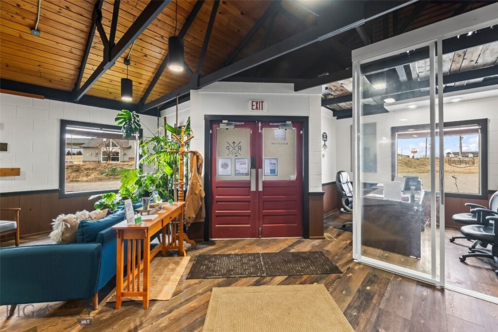 2000 N 7th Avenue, Bozeman MT 59715