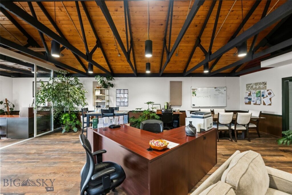 2000 N 7th Avenue, Bozeman MT 59715